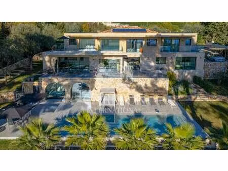villa de luxe avec vue sur mer à vendre à mougins : 2 970 000 € | 370m²