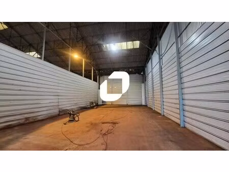 location entrepôt begles 33130