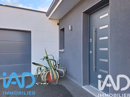 villa 5 pièces 150 m²