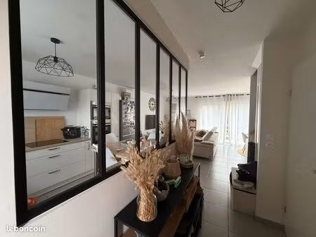 maison individuelle de 84m² avec beau jardin + garage