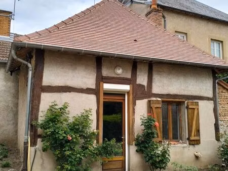 maison meublée au centre de diou