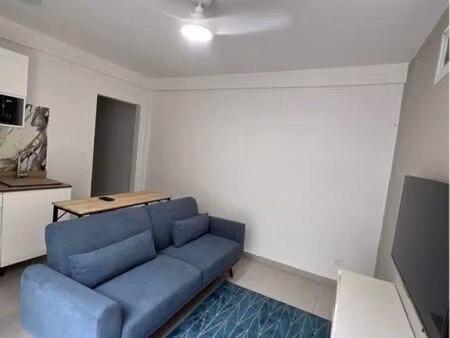 à louer f2 demi-meublé - redoute