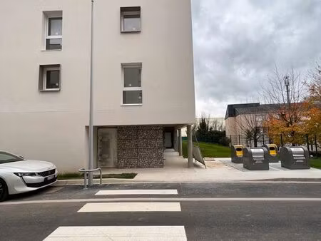 appartement f3 – 66 m² – terrasse 74 m² – dernier étage – parking – mont-saint-aignan – lo