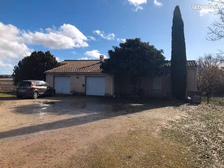 location villa 120m² + jardin + garage double