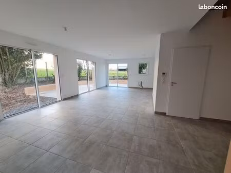 maison récente 3 chambres - 94 m2