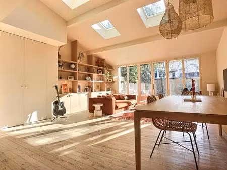 vente maison 121m2 bordeaux (33800)