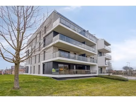 appartement te koop in roeselare met 2 slaapkamers