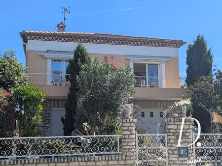 grande maison familiale de caractère aux portes d'arles - 170m2