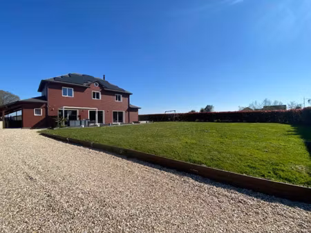 vente maison 8 pièces 167.51 m² à le neubourg (27110)  292 500 €