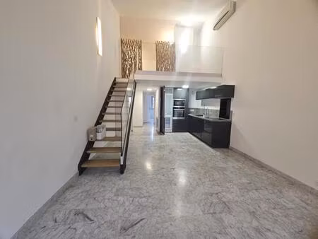 cannes rue leon noel 2/3 pieces a louer