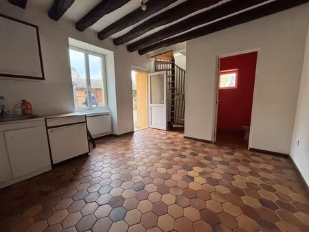 location appartement 2 pièces 45m² presles en brie 77220