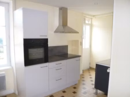 location maison 91m² cerisy belle etoile 61100