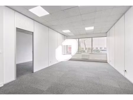 location bureau villepinte 93420