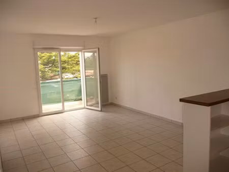 location appartement 2 pièces  43.00m²  carcassonne