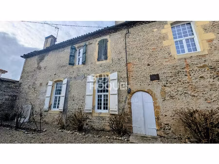 demeure de caractère ? galets de l'adour ? coeur de village