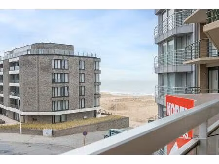 appartement te koop in koksijde met 3 slaapkamers