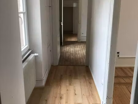 location appartement 4 pièces 75 m² à colmar (68000)
