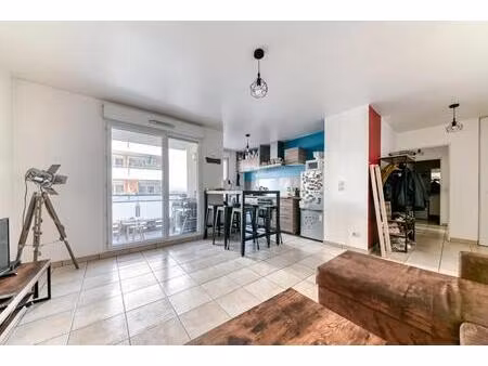 lumineux 3 pièces avec balcon à lyon