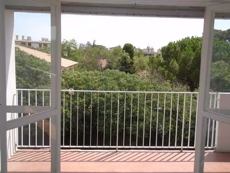 location appartement 1 pièce 32 m² à montpellier (34000)