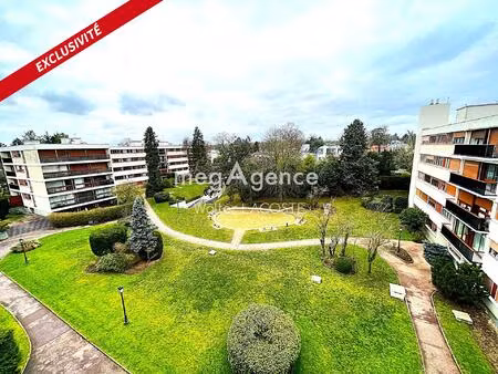 vaucresson appartement 87 m2 au calme   5 pieces  3 chambres  1 cave  1 box