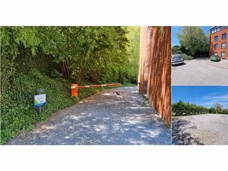 parking à louer à jambes (vbd81969)