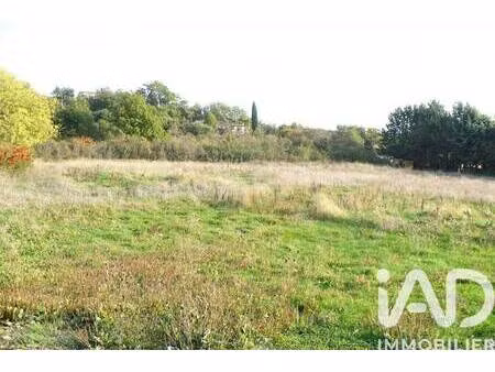 terrain constructible viabilisé à vendre
