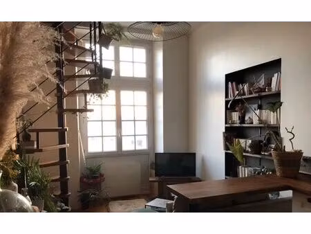 location appartement 2 pièces 37 m² à bordeaux (33000)