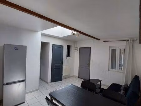 location appartement 3 pièces 45 m² à bordeaux (33000)