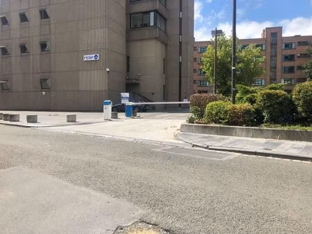 parking à louer à mons (vbd82079)
