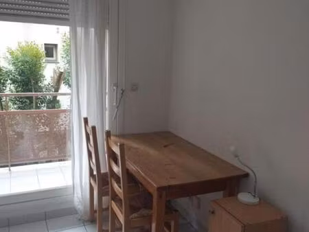 location appartement 1 pièce 21 m² à montpellier (34000)