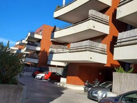 location appartement 2 pièces 46 m² à montpellier (34000)