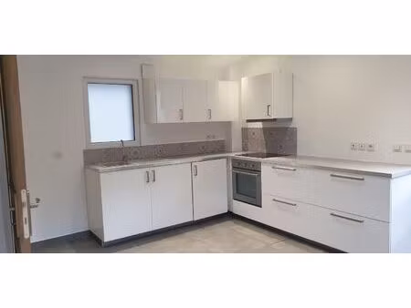 location appartement 2 pièces 32 m² à saint-ismier (38330)