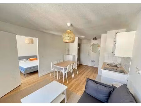 location appartement 2 pièces 34 m² à nantes (44000)