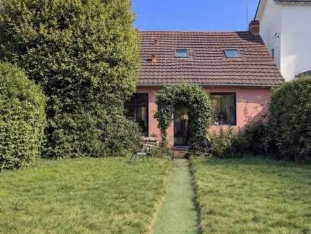 vente maison à nantes saint-pasquier (44000) : à vendre / 100m² nantes saint-pasquier