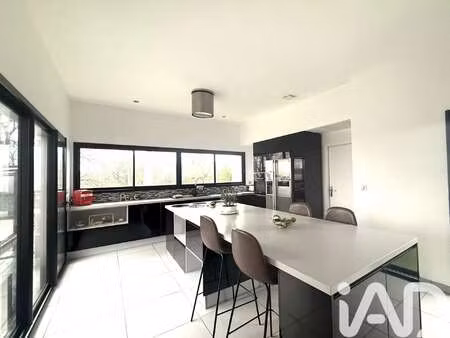 vente maison piscine à rogerville (76700) : à vendre piscine / 140m² rogerville