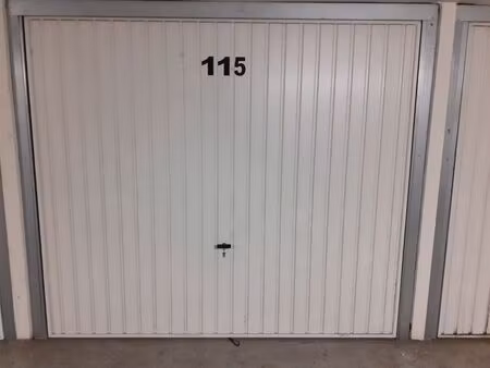 location commerce 15 m² à orléans (45000)