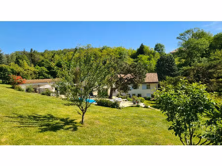 saint cyr   maison de 295m² sur un magnifique terrain de 4365m²