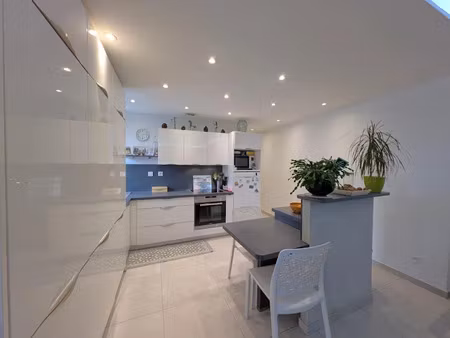 vente maison 4 pièces 97 m² à saint-martin-le-vinoux (38950)  410 000 €