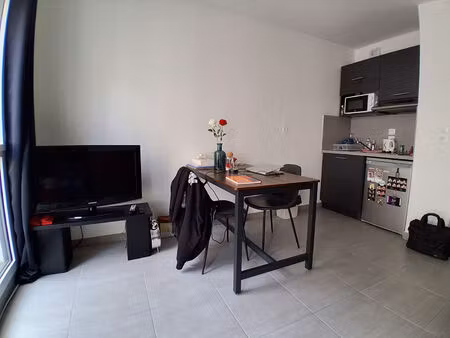 location appartement 1 pièce 23 m² à lyon 6 (69006)