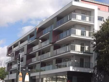 location appartement 2 pièces à nantes saint-jacques (44000) : à louer 2 pièces / 39m² nan