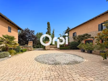 vente ferme 7 pièces 283 m² à haute-rivoire (69610)  520 000 €