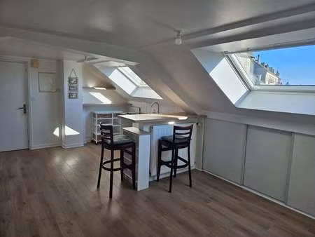 location appartement t1 à dinan (22100) : à louer t1 / 39m² dinan