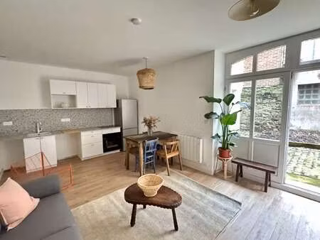 location appartement 2 pièces meublé à vitré (35500) : à louer 2 pièces meublé / 45m² vitr