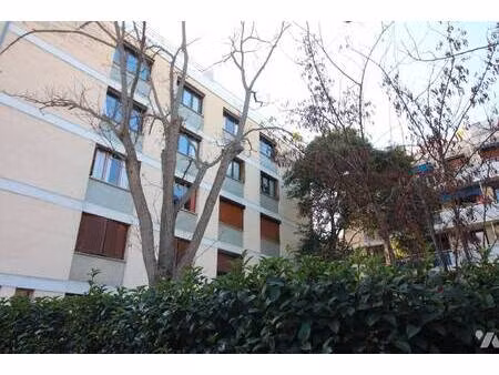 local commercial à vendre