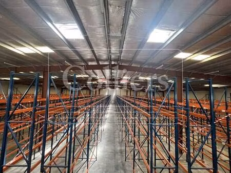 local d'activités à louer