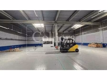 local d'activités à louer