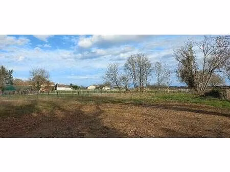terrain constructible viabilisé à vendre