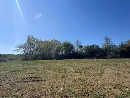 terrain constructible viabilisé à vendre