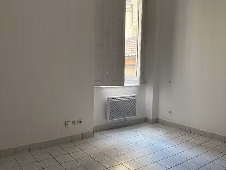 location appartement 1 pièce 18 m² à lyon 7 (69007)