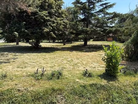 terrain constructible à vendre